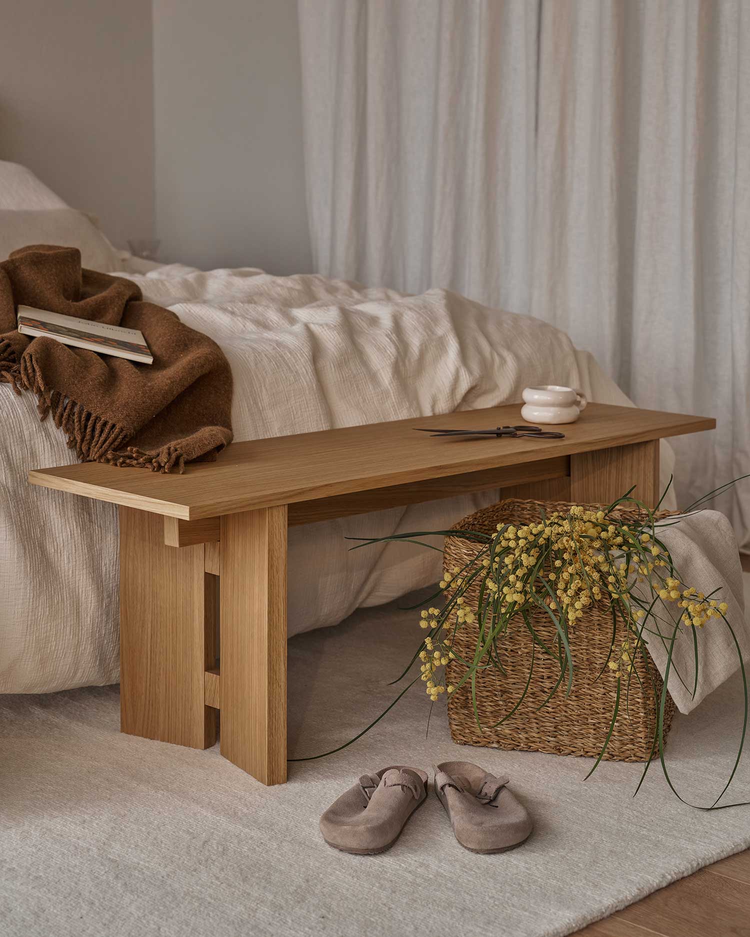 Banco Kyo de roble natural 120 x 35 cm