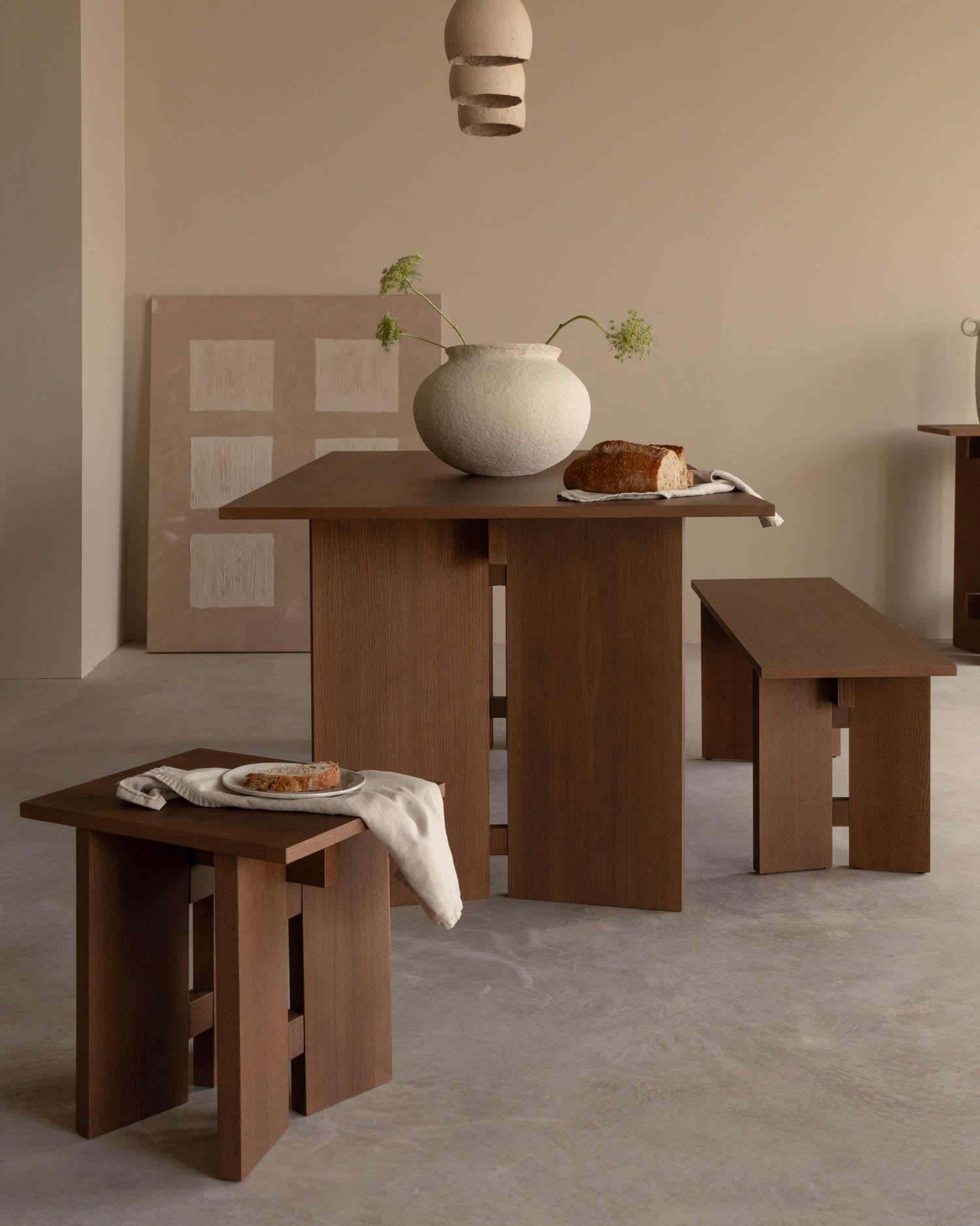 Banqueta Kyo de roble moka 42 x 35 cm