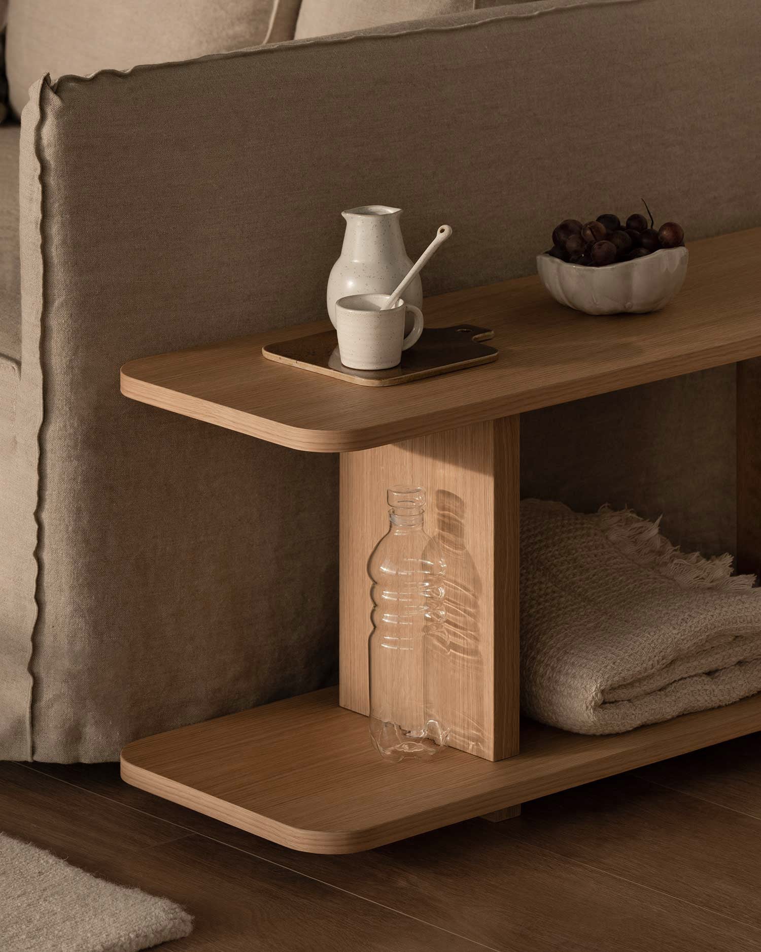 Estantería Otti de roble natural con 2 estantes 150 x 39 cm