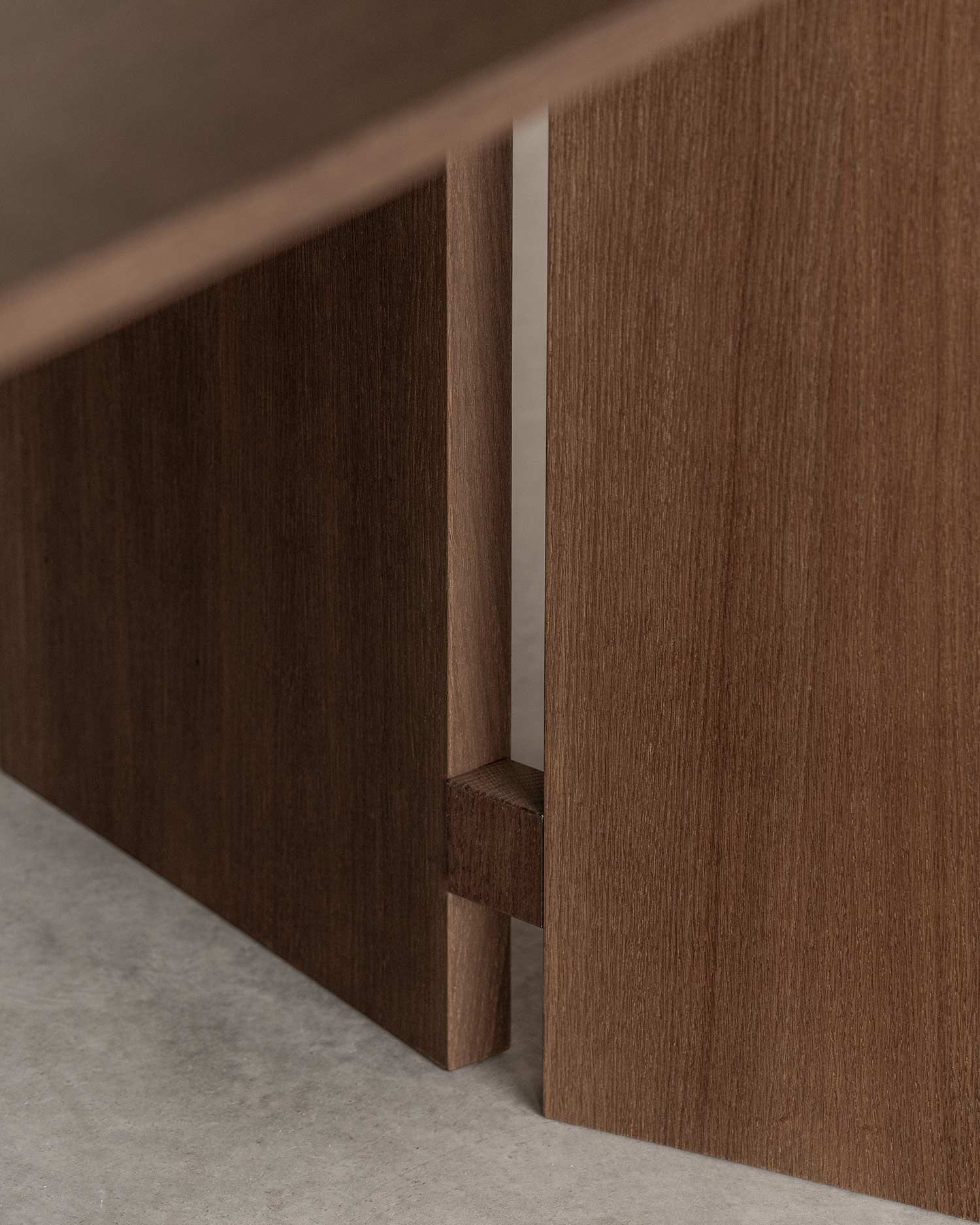 Mesa de comedor Kyo de roble moka 180 x 90 cm