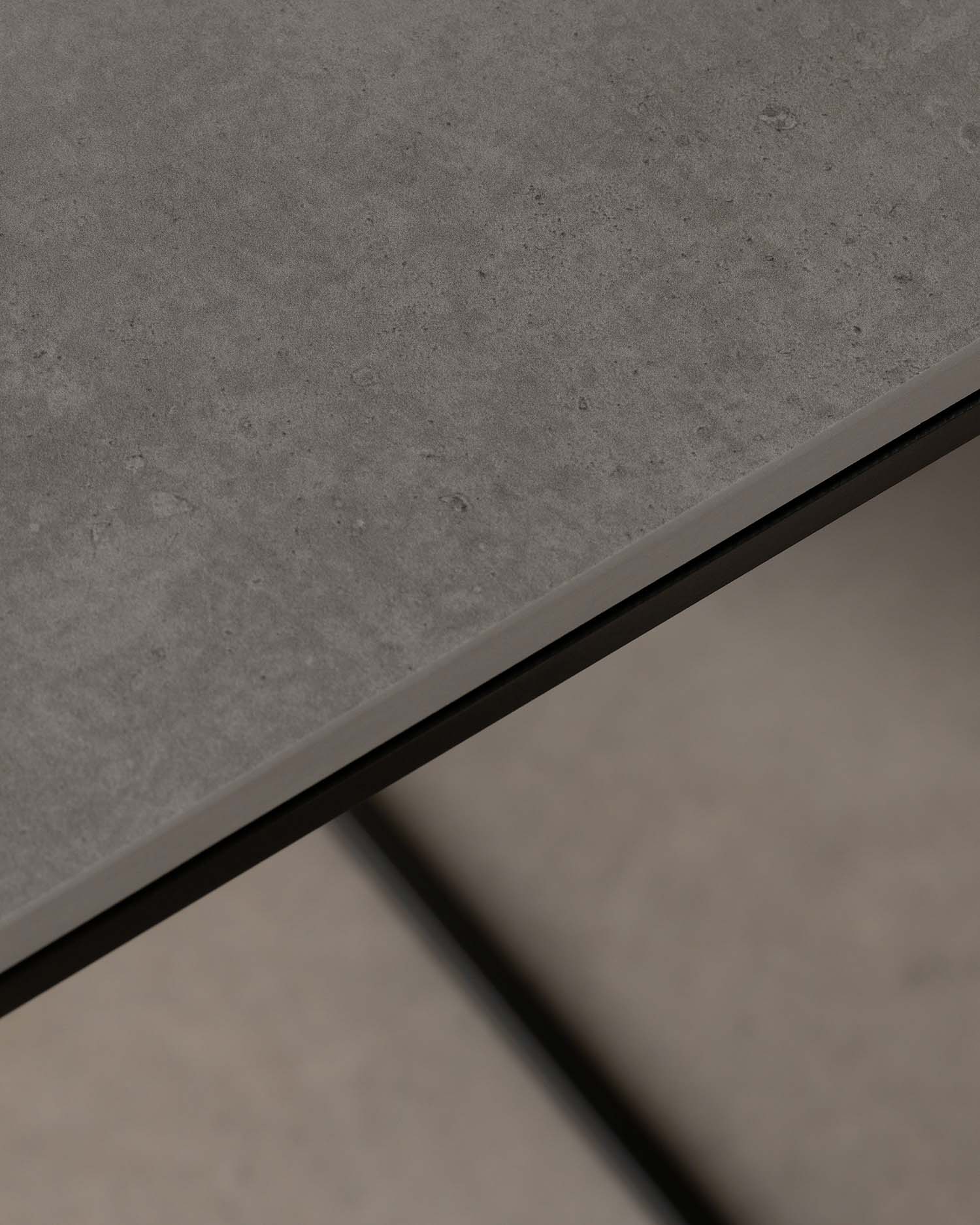 Mesa de centro Petra XL de porcelánico Cemento 100 x 100 cm