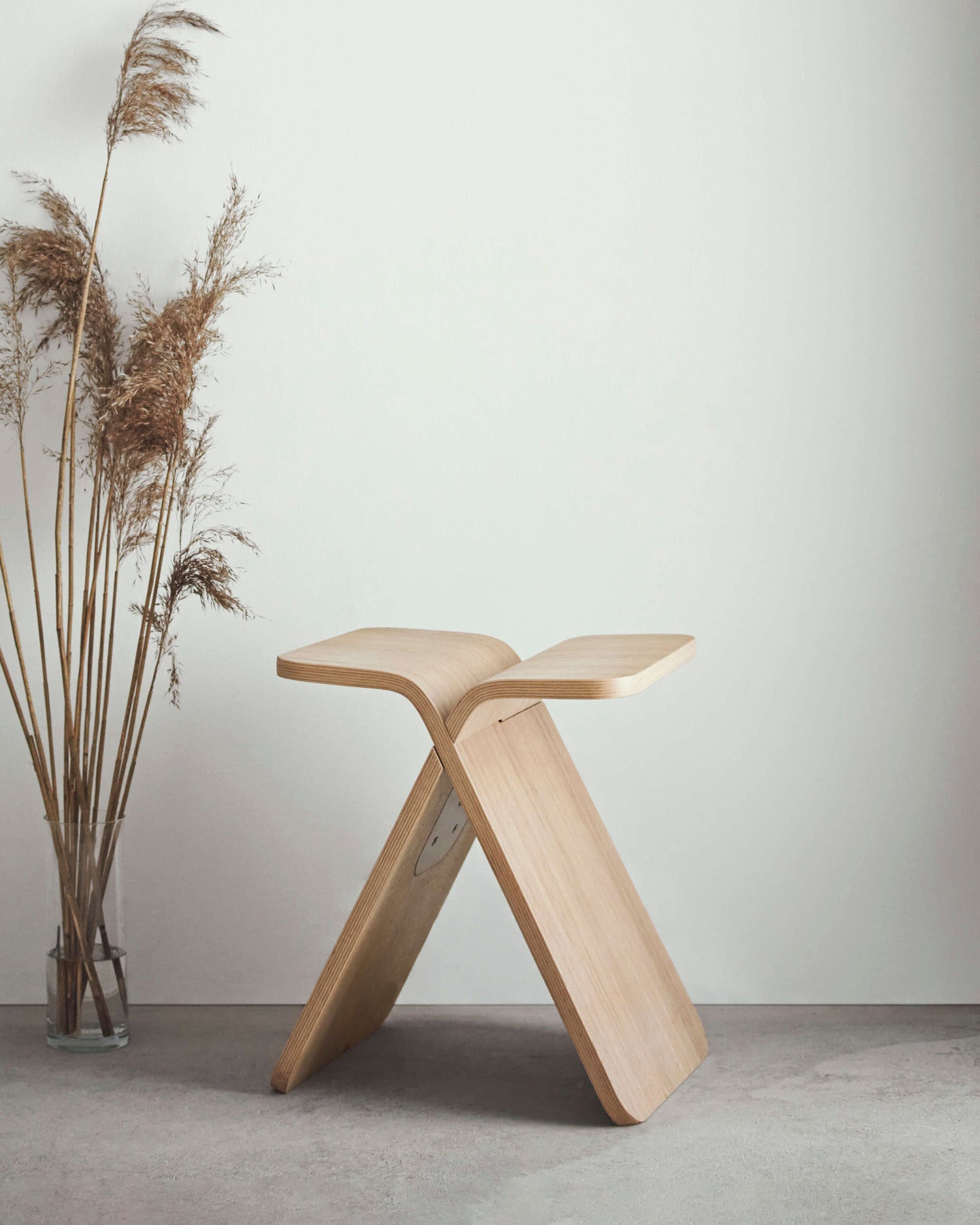 Banqueta X-Stool roble 40 x 33 cm