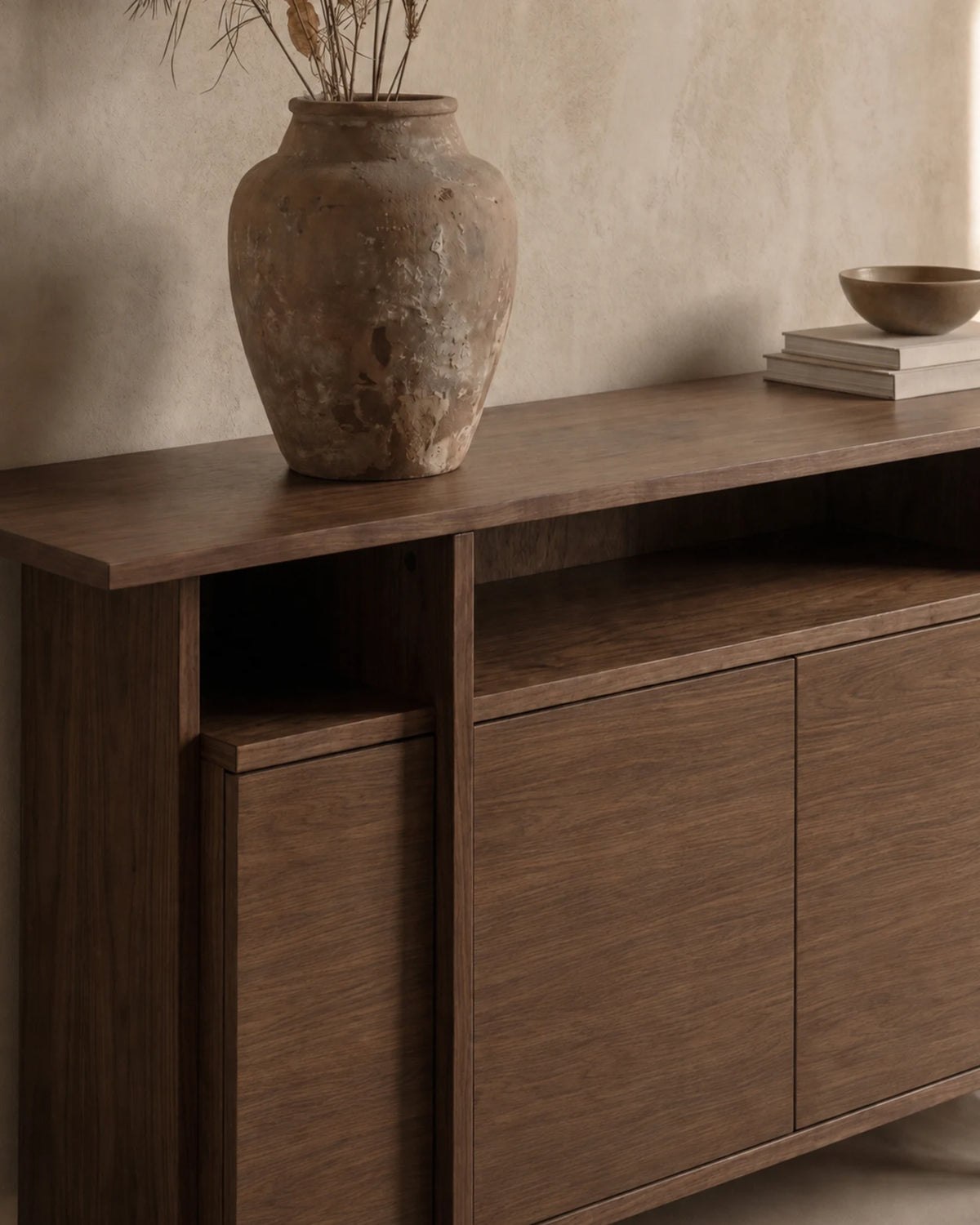 Aparador Kai de roble moka 160 x 44 cm