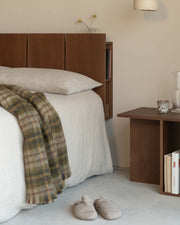 Cabecero Cova roble moka para cama de 180 cm con almacenamiento