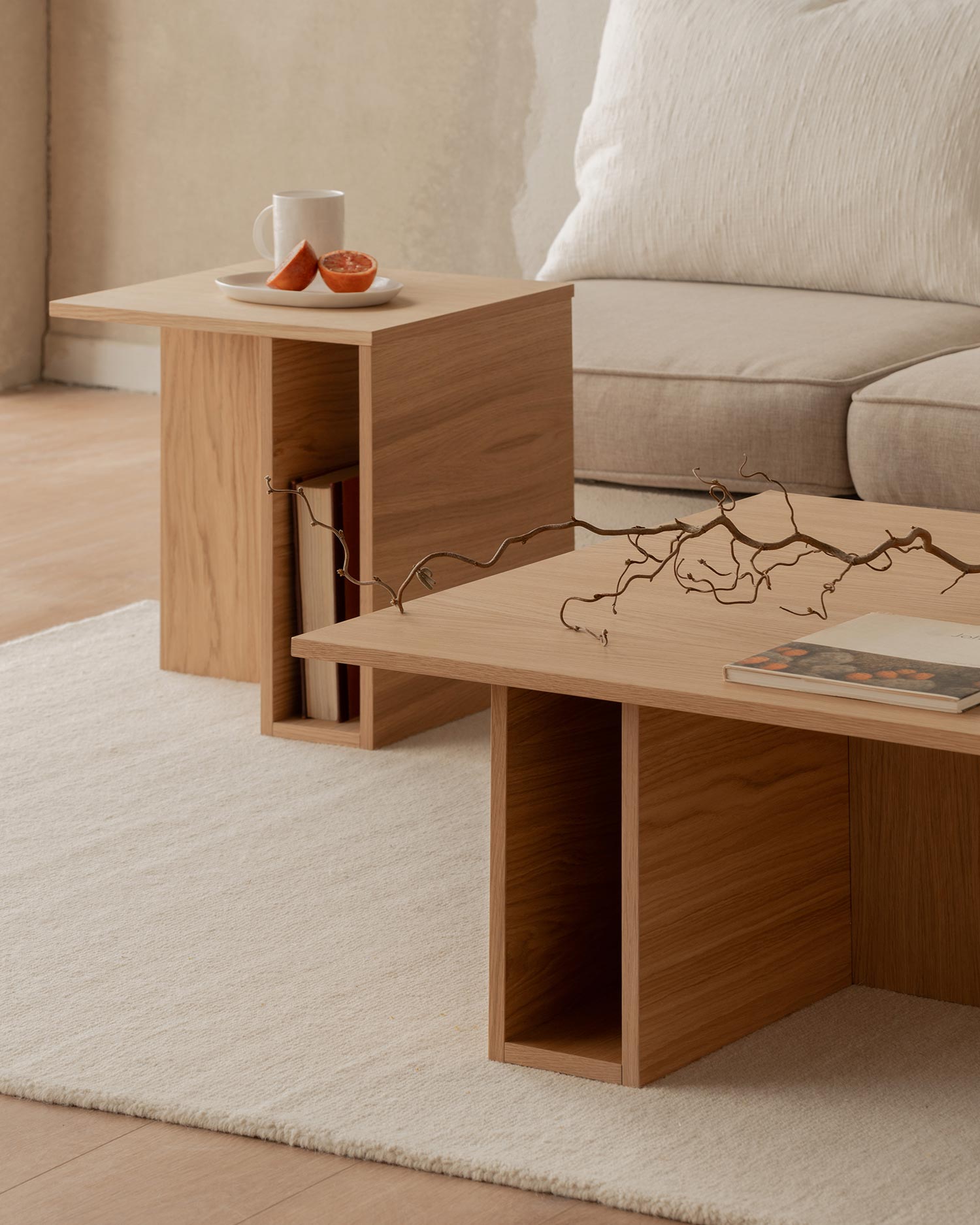 Conjunto de mesa de centro y mesa auxiliar Cova roble natural