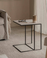 Mesa auxiliar Mini Petra porcelánico Duna 40 x 40 cm