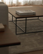 Mesa de centro Petra de nogal 80 x 80 cm