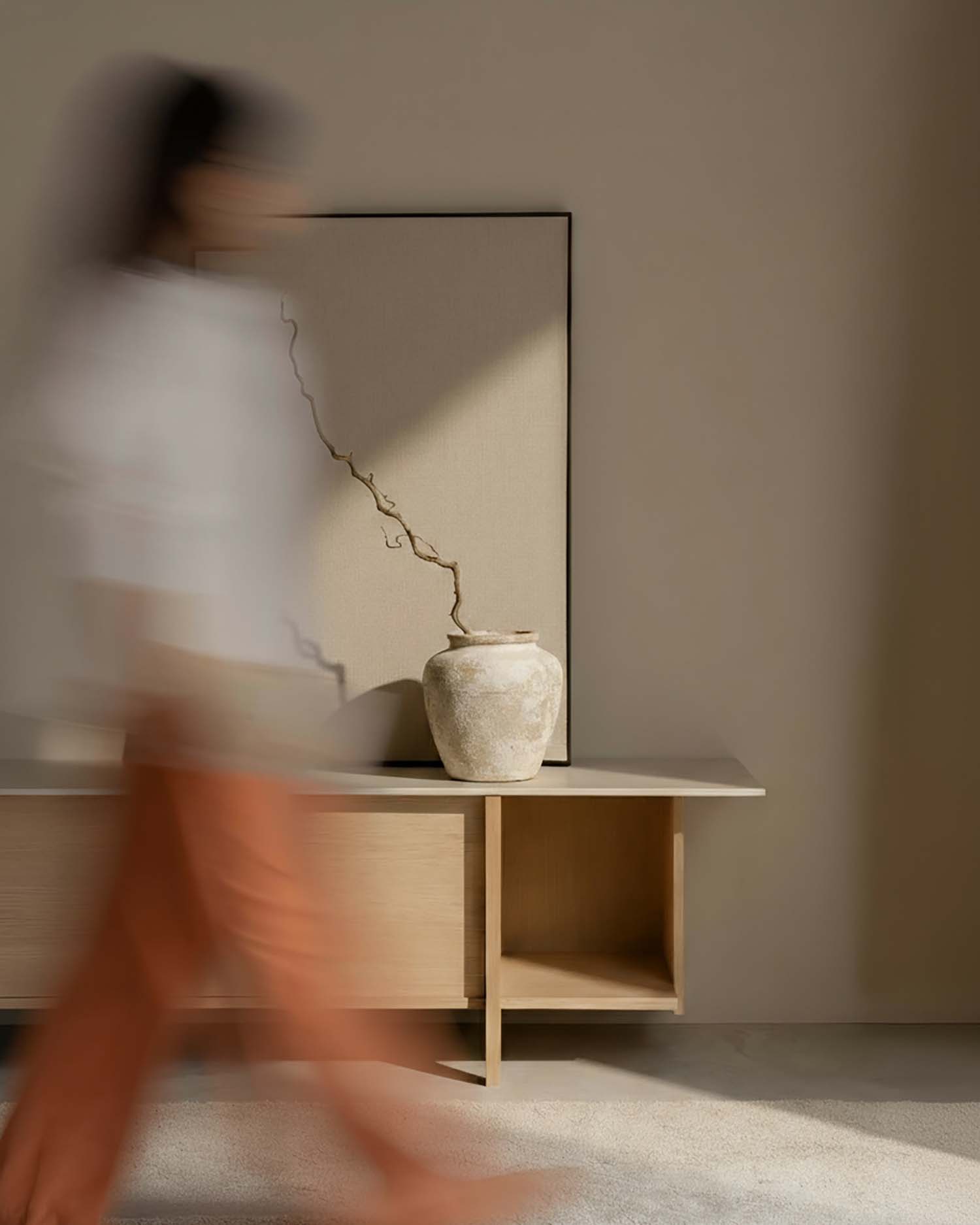 copia_la_iluminacin_natural_de_la_imagen_de_referencia_direccin_intensidad_temperatura_de_color_y_s_r5u3zgh3qa4yic916pvo_0